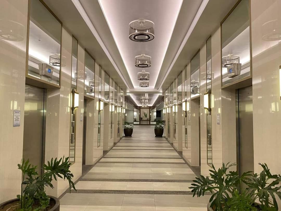 Infina Towers Project 4 Aurora Boulevard Quezon City Manila Exterior foto